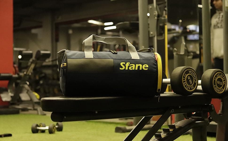 Sfane duffle bag in gym setting